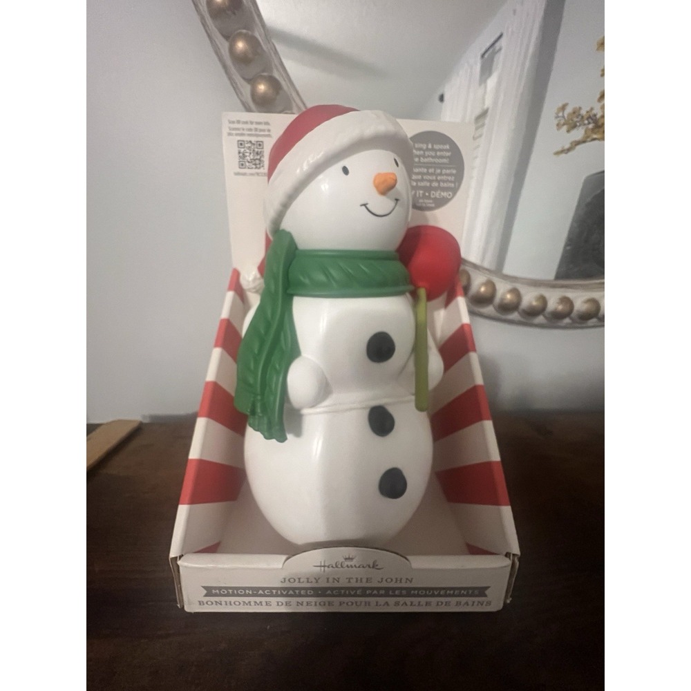 NEW Hallmark Jolly In the John Snowman Plunger Sings Talks Motion Activated Jon